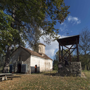 Manastir Lozica: Duhovna i prirodna oaza podno planine Rtanj